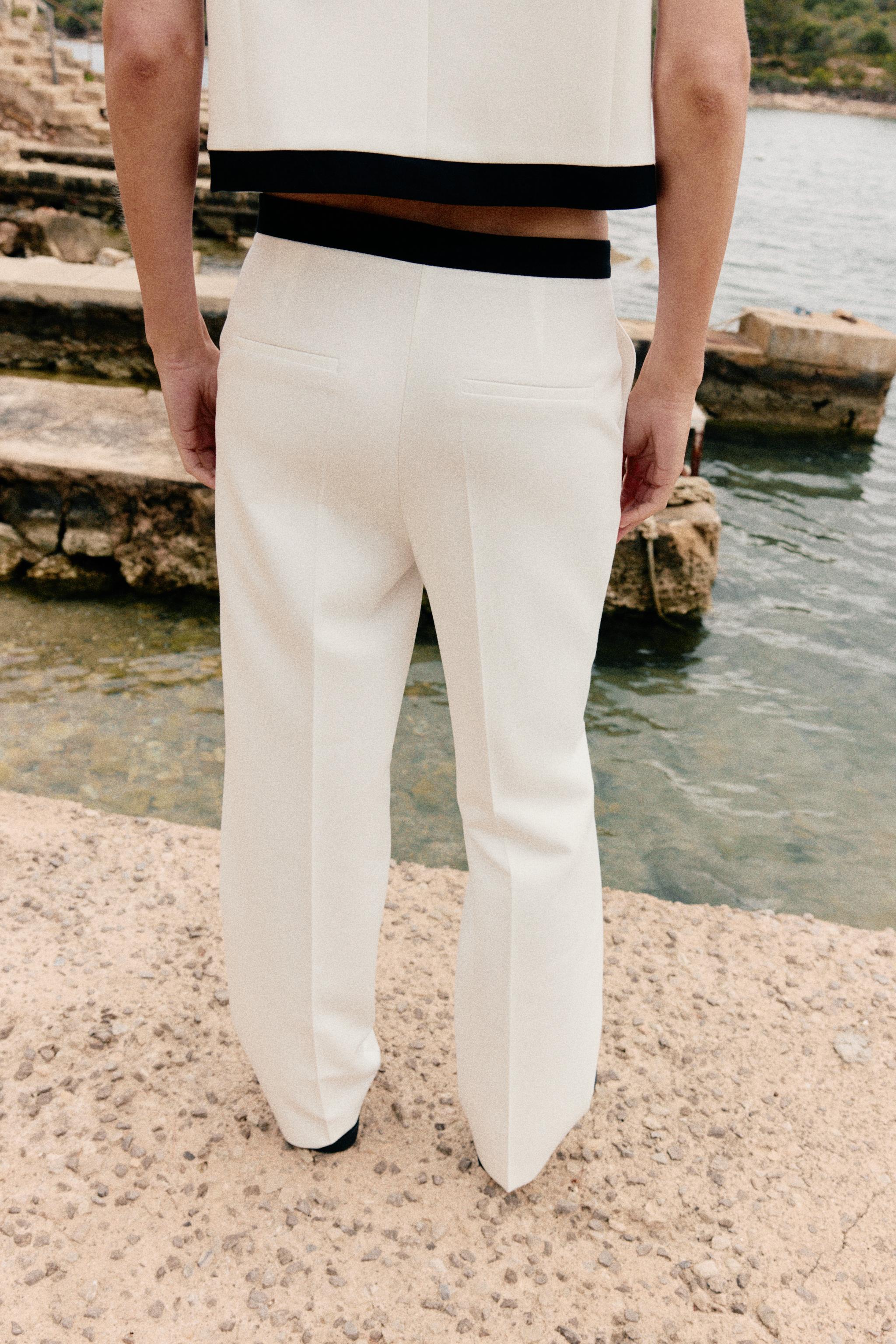 CONTRAST WAIST STRAIGHT PANTS